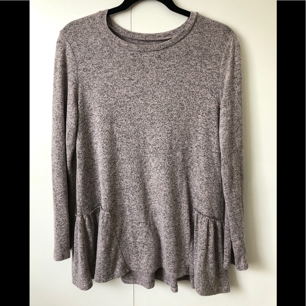 Long sleeve shirt with ruffle detail